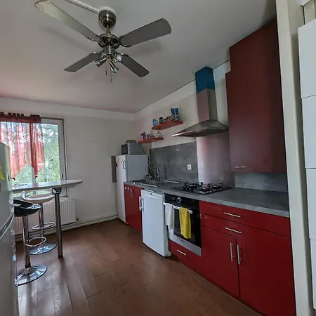 Grand 4 En Face Du Chu Et De L'universite De - Acces Rapide Futuroscope En 15 Min * Poitiers